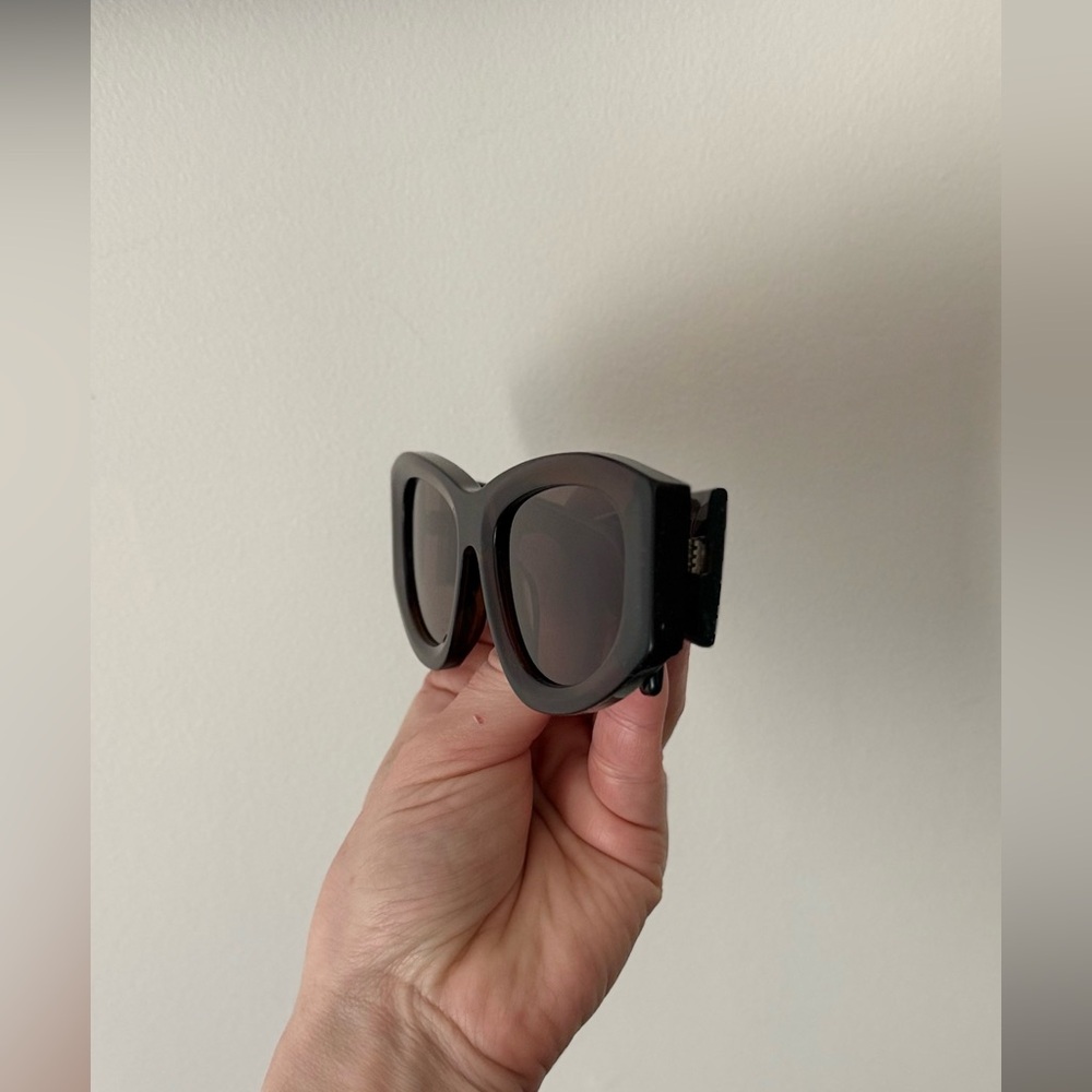 OTHER STORIES Stylish Brown Cat Sunglasses - Picture 4 of 7